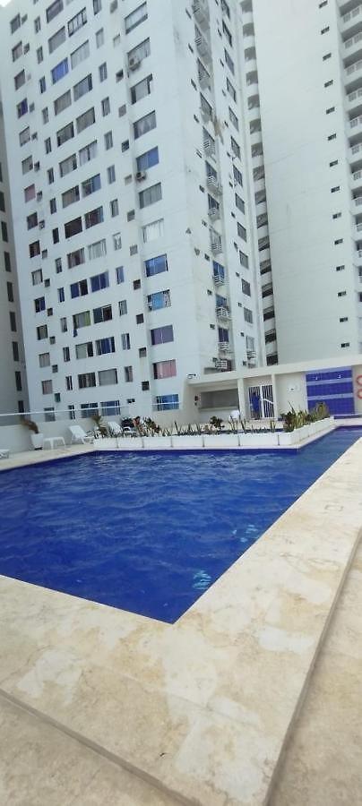 Apartamento Comodo En Bocagrande 801b *